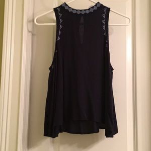 Cute high neck shirt!!